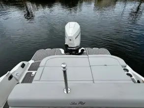 Thumbnail von Sea Ray SDX 270