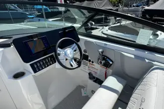 Thumbnail von Sea Ray SDX 270