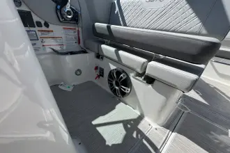 Thumbnail von Sea Ray SDX 270