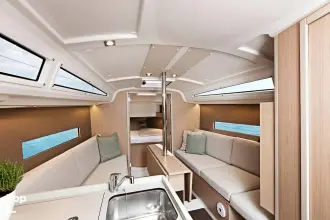 Thumbnail von Beneteau Oceanis 30.1