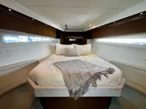 Thumbnail von Cruisers Yachts 41 Cantius