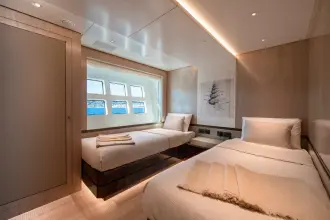 Thumbnail von Canados Expedition Yacht OCEANIC 143