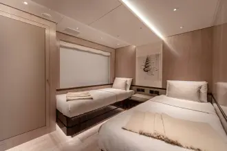 Thumbnail von Canados Expedition Yacht OCEANIC 143