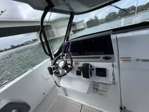 Thumbnail von Cruisers Yachts 38 VTR