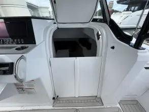 Thumbnail von Cruisers Yachts 38 VTR
