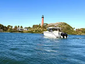 Thumbnail von Cruisers Yachts 38 VTR
