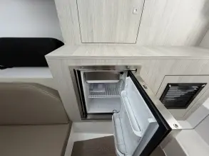 Thumbnail von Cruisers Yachts 38 VTR