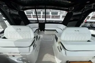 Thumbnail von Sea Ray 370 Sundancer Outboard