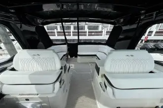Thumbnail von Sea Ray 370 Sundancer Outboard