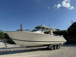 Pursuit S 358