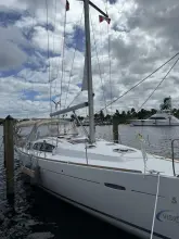 Thumbnail von Beneteau Oceanis 43 Vision 360