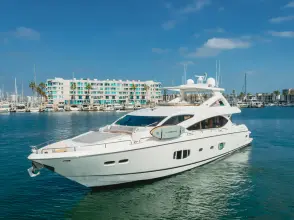 Thumbnail von Sunseeker 88 Yacht