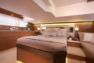 Thumbnail von Cruisers Yachts 46 Cantius