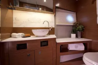 Thumbnail von Cruisers Yachts 46 Cantius