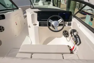 Thumbnail von Sea Ray Sundancer 270