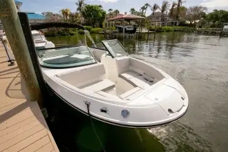 Thumbnail von Sea Ray Sundancer 270