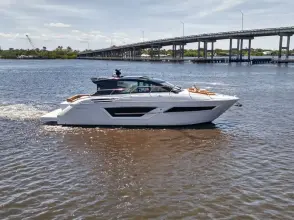 Thumbnail von Cruisers Yachts 46 Cantius