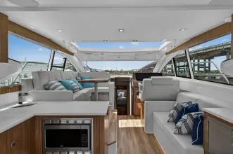Thumbnail von Cruisers Yachts 46 Cantius