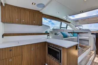 Thumbnail von Cruisers Yachts 46 Cantius