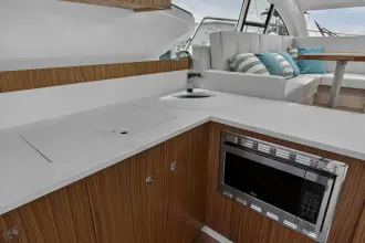 Thumbnail von Cruisers Yachts 46 Cantius