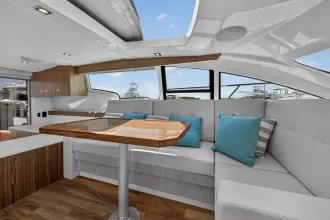 Thumbnail von Cruisers Yachts 46 Cantius