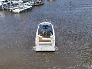 Thumbnail von Cruisers Yachts 46 Cantius