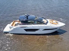Thumbnail von Cruisers Yachts 46 Cantius