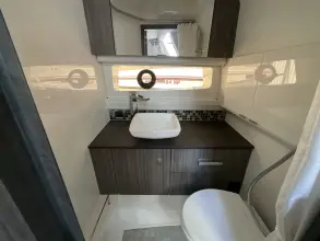 Thumbnail von Sea Ray SLX 400 Outboard