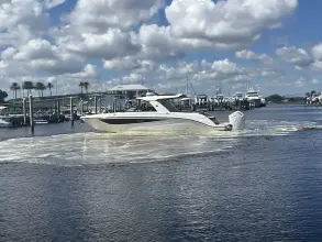 Thumbnail von Sea Ray SLX 400 Outboard