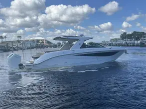 Thumbnail von Sea Ray SLX 400 Outboard