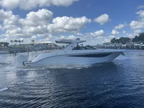 Thumbnail von Sea Ray SLX 400 Outboard