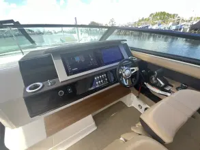 Thumbnail von Sea Ray SLX 400 Outboard