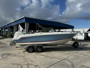 Thumbnail von Boston Whaler 210 Vantage