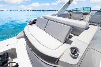 Thumbnail von Sea Ray SLX 310 Outboard