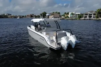 Thumbnail von Cruisers Yachts 38 VTR