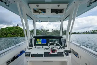 Thumbnail von Robalo R302 MIMI TOO