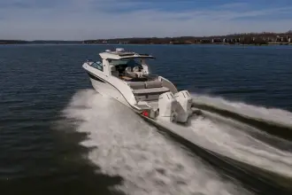 Thumbnail von Sea Ray SLX 400 Outboard