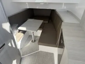 Thumbnail von Cruisers Yachts 38 VTR