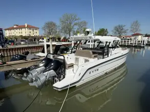 Thumbnail von Cruisers Yachts 38 VTR