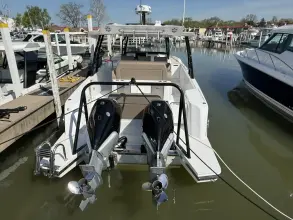 Thumbnail von Cruisers Yachts 38 VTR