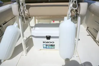Thumbnail von Boston Whaler 230 Outrage
