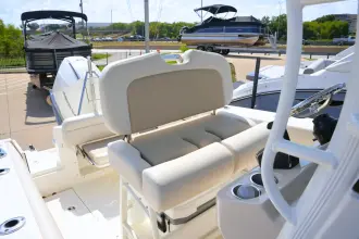 Thumbnail von Boston Whaler 230 Outrage