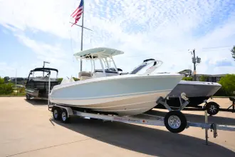 Thumbnail von Boston Whaler 230 Outrage
