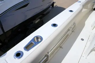 Thumbnail von Boston Whaler 230 Outrage