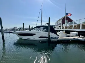 Sea Ray 370 Sundancer Outboard