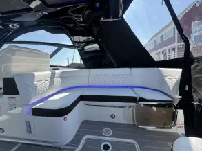 Thumbnail von Sea Ray 370 Sundancer Outboard
