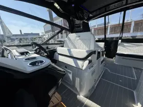 Thumbnail von Sea Ray 370 Sundancer Outboard