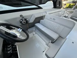 Thumbnail von Sea Ray SDX 270 Outboard