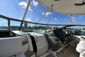 Thumbnail von Cruisers Yachts 500 Express