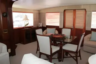 Thumbnail von Hatteras 58 Motor Yacht Eternity